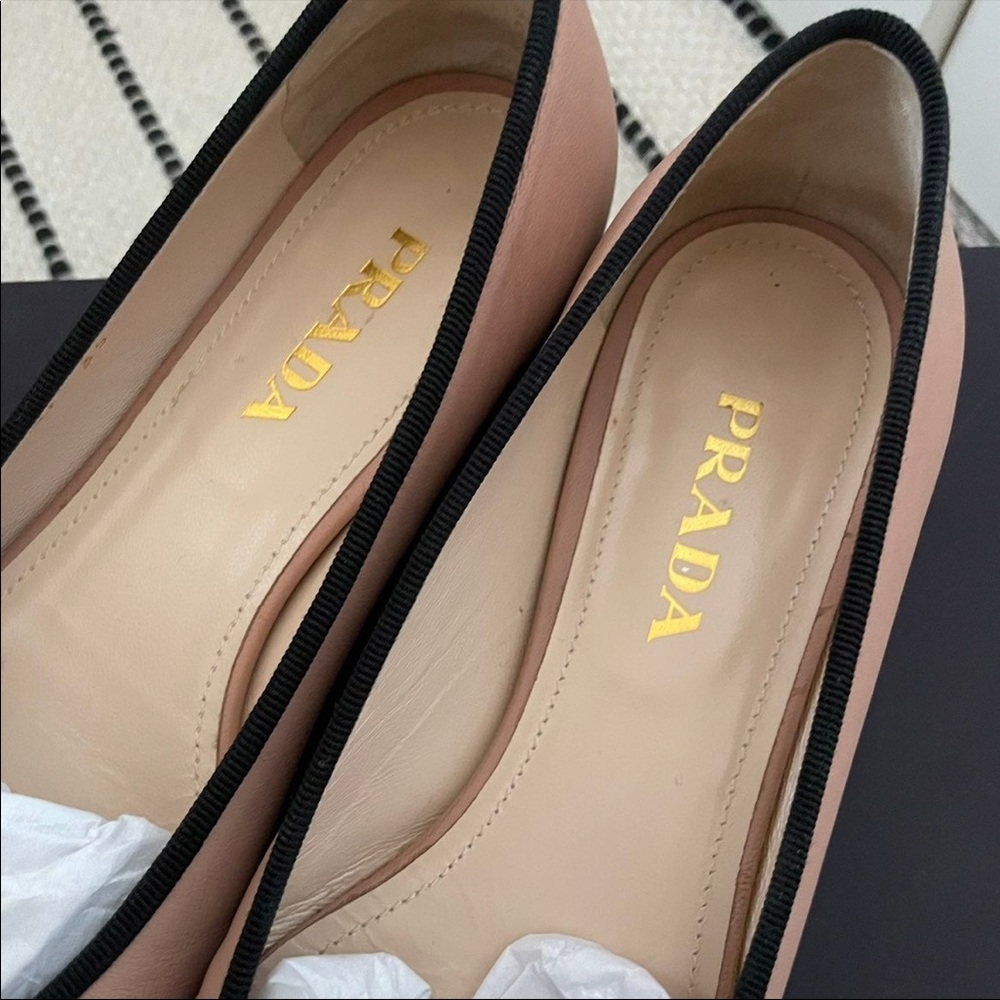Authentic Prada Women Flats - Picture 6 of 7